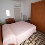 Bucarest A Pochi Passi Dal Marerifa444 Apartman Porto d'Ascoli