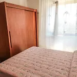 Bucarest A Pochi Passi Dal Marerifa444 * Porto d'Ascoli