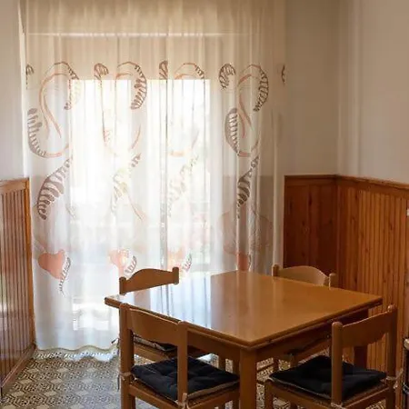 Bucarest A Pochi Passi Dal Marerifa444 * Porto d'Ascoli