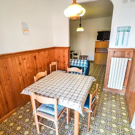 Bucarest A Pochi Passi Dal Marerifa444 * Porto d'Ascoli