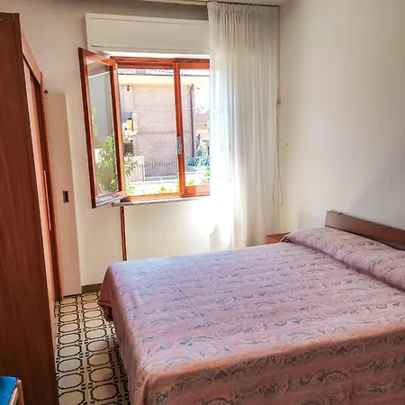 Bucarest A Pochi Passi Dal Marerifa444 *